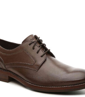 Wyat Oxford
