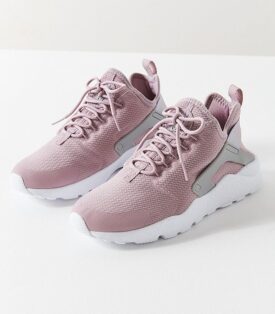 Air Huarache Run Ultra Sneaker